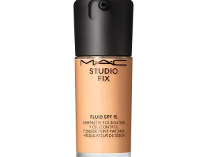 Studio Fix Fluid SPF15 24HR Matte Foundation + Oil Control 30ml